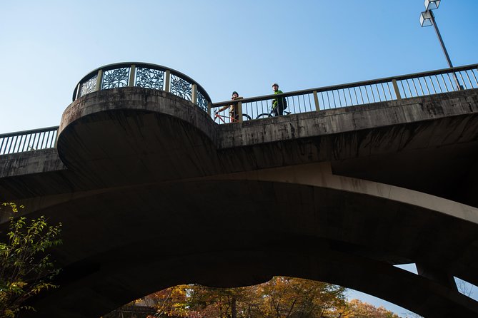 Check Out the Inn! Hot Spring Town Short Course Overview