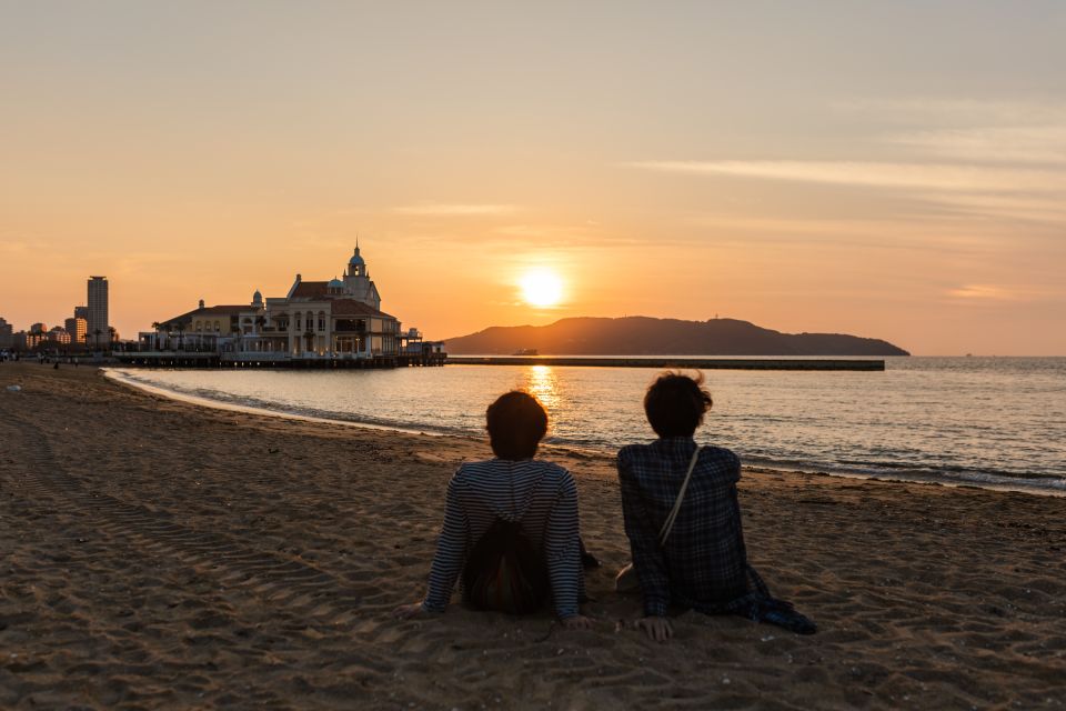 Fukuoka: 8-Hour Private Walking Tour With Local Guide - Experience Highlights