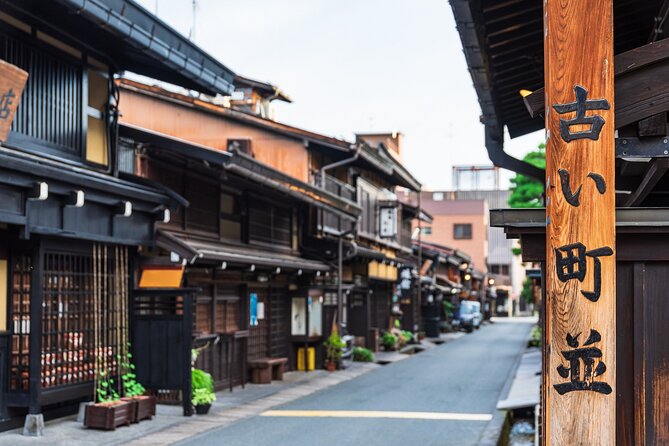 Half Day Takayama Walking Tour With an English Speaking Guide Tour Highlights