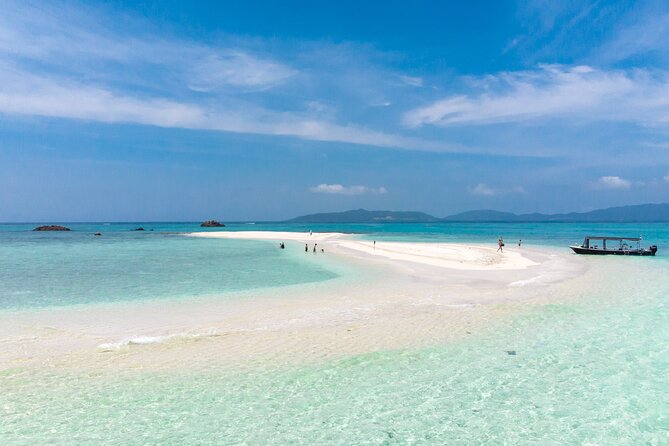 [Ishigaki]Phantom Island Snorkeling Taketomi Island Sightseeing Snorkeling at Phantom Island