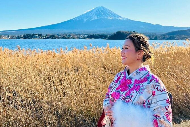 Kimono Experience at Fujisan Culture Gallery Day Out Plan Experience Highlights