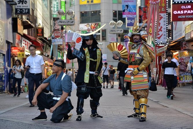 Samurai Photo Shooting at Street in Shibuya Tour Overview