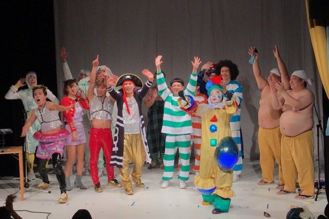 Shinjuku Comedy Club - Whats Included