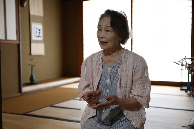 Special Ikebana Experience Guided by an Ikebana Master, Mrs. Inao Experience Highlights