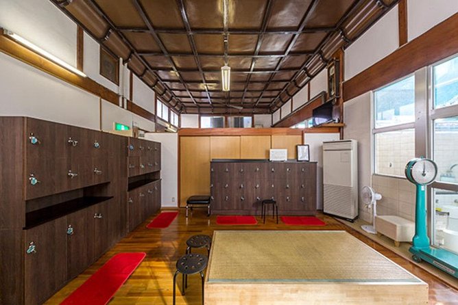 Tattoo Friendly Open Air Onsen & Drink Overview of the Tattoo Friendly Onsen