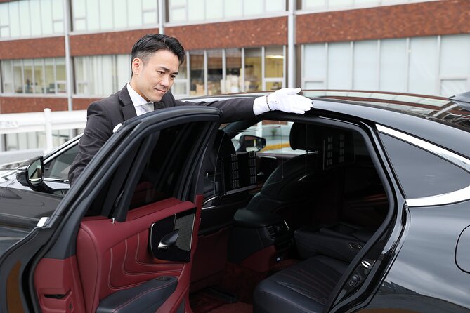 Tokyo Private Tour Traveler Photos and Visual Representation