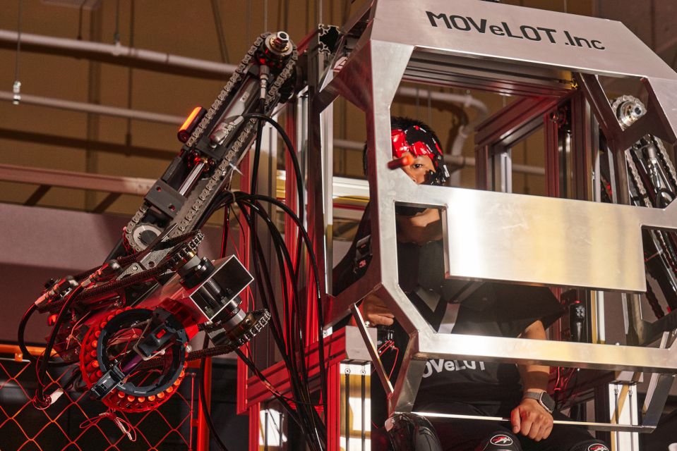 Tokyo : Robot Pilot Attraction and VR Shooting Facility. - Booking and Cancellation