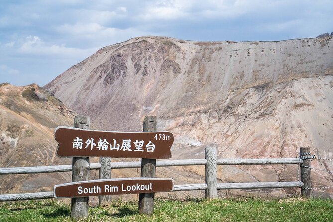 Usuzan Volcano Guided Hiking Private Tour Tour Overview