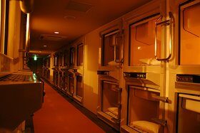capsule_hotels1