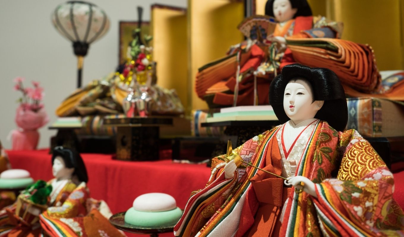 Hinamitsu doll festival