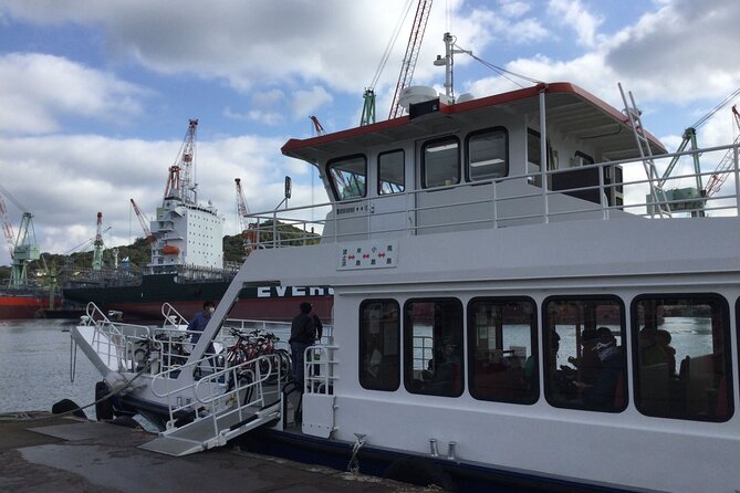 Crown Bridge Hopping by Bike - Best Routes for Biking