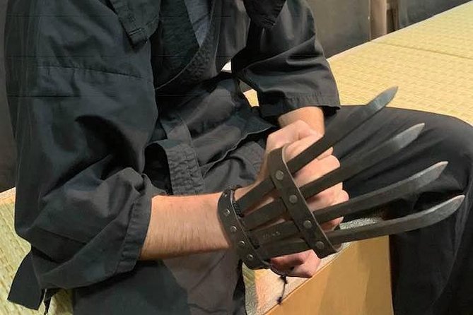 Elite Ninja 5 Basic Techs in Musashi Clan Asakusa Dojo, 90 Min. - Swordsmanship and Weapon Skills