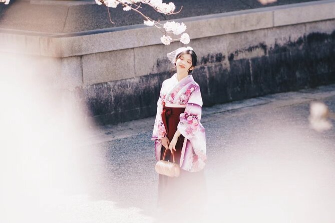 Hakama for an Unforgettable Graduation - Types of Hakama for Ceremony