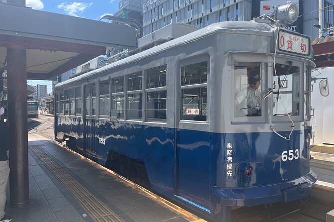 Hiroshima/A-bombed Tram No.653 Entry ＆Peace Memorial Park VR Tour - Hiroshima Peace Walking Tour