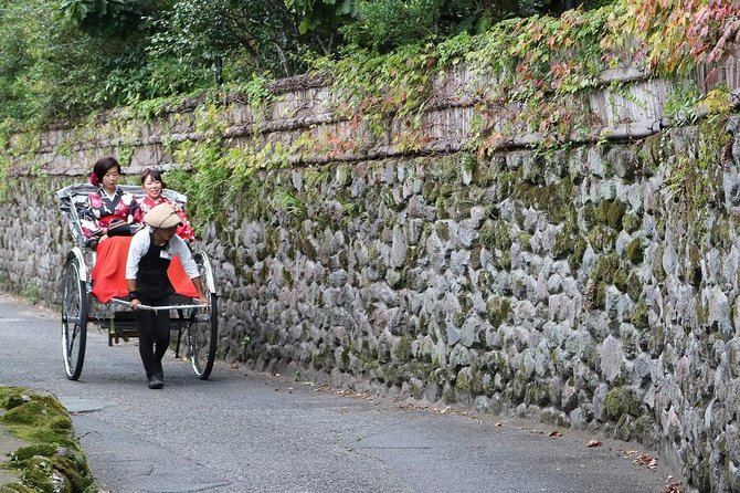 Hot Spring Capital of Yufuin Rickshaw Tour - Tour Highlights
