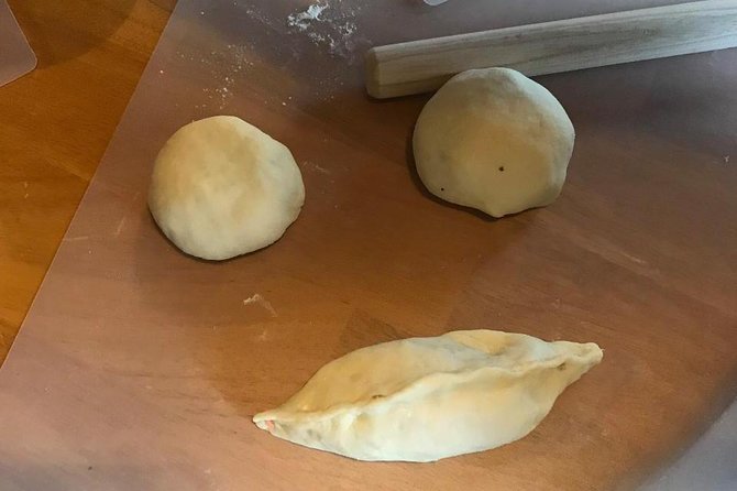 Make Piroshki in Hakodate and Visit Hidden Spots While Baking - Must-Try Piroshki Recipes