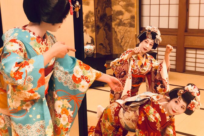 Port Pick-Up: Akita Private Tour Licensed Guide＆ Vehicle - Meeting and Pickup