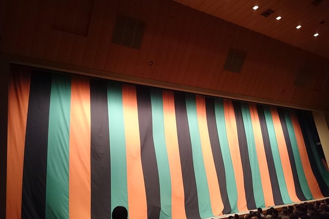 Tailored Tokyo City Tour Based on Request - Efficient Public Transport Usage