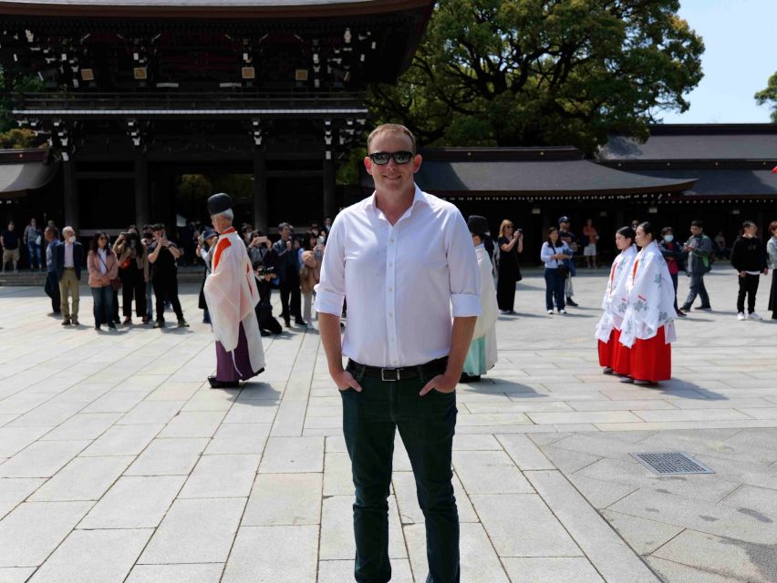 Tokyo Private Walking Tour : With Local Guide - Experience