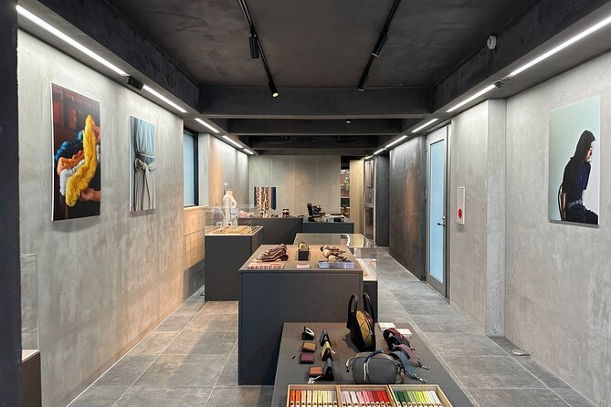 Traditional Japanese Kumihimo Artform Experience - Whats Included