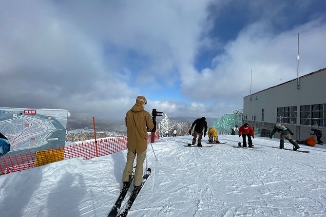 For Intermediate Users! Empty-Handed Ski Lesson With Instructor - Booking Information