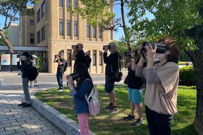 Hiroshima/A-bombed Tram No.653 Entry ＆Peace Memorial Park VR Tour - Hiroshima Cycling Peace Tour