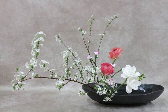 Ikebana Experience in Shinjuku - End Point