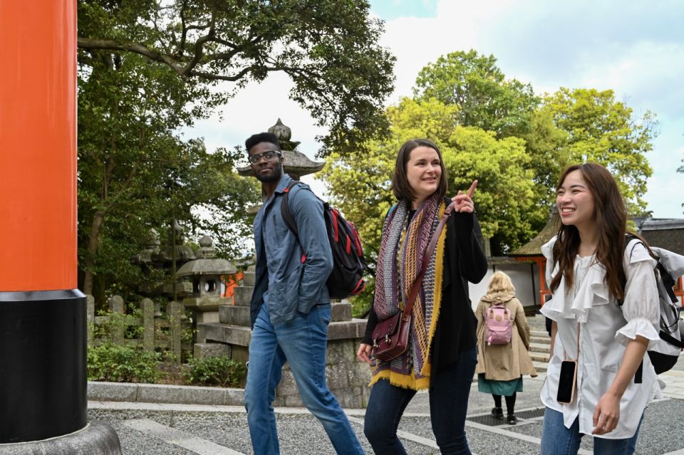 Kyoto: Private Customized Walking Tour With a Local Insider - Exploring Kyotos Streets