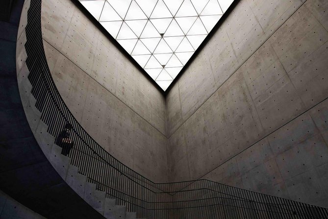 Port Pick-Up: Akita Private Tour Licensed Guide＆ Vehicle - Additional Information