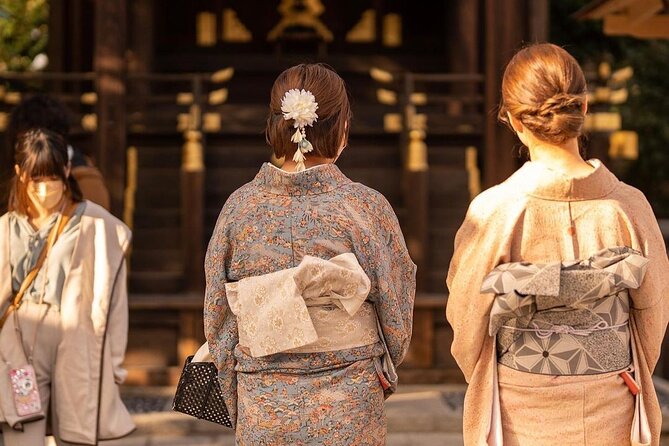 Private Guided Historical Sightseeing Tour in Kyoto - Minimum Number of Travelers