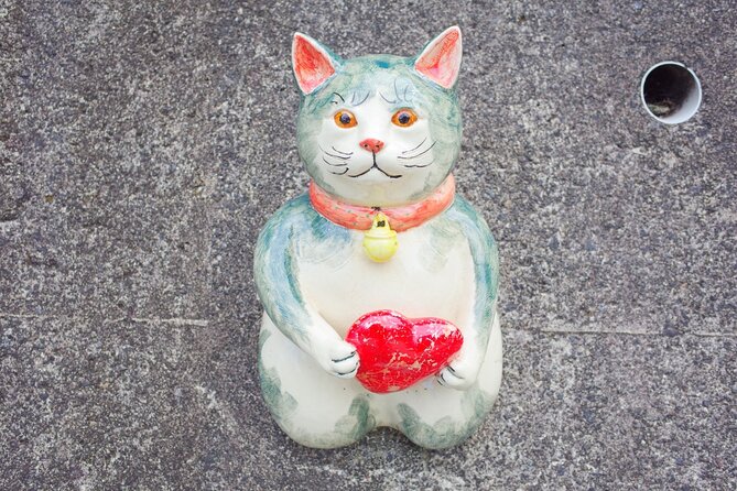 Private Pottery Road Walking Tour in Tokoname - Pottery Workshop Experience