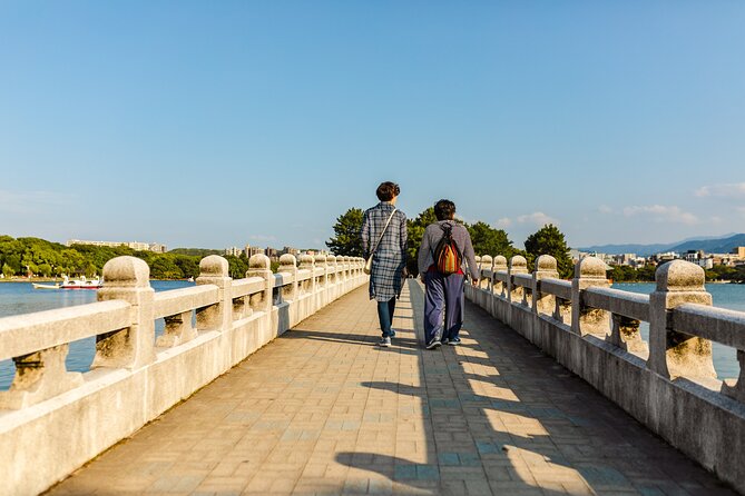 Private Tour Guide Fukuoka With a Local: Kickstart Your Trip, Personalized - Thorough Overview of the City and Its Highlights