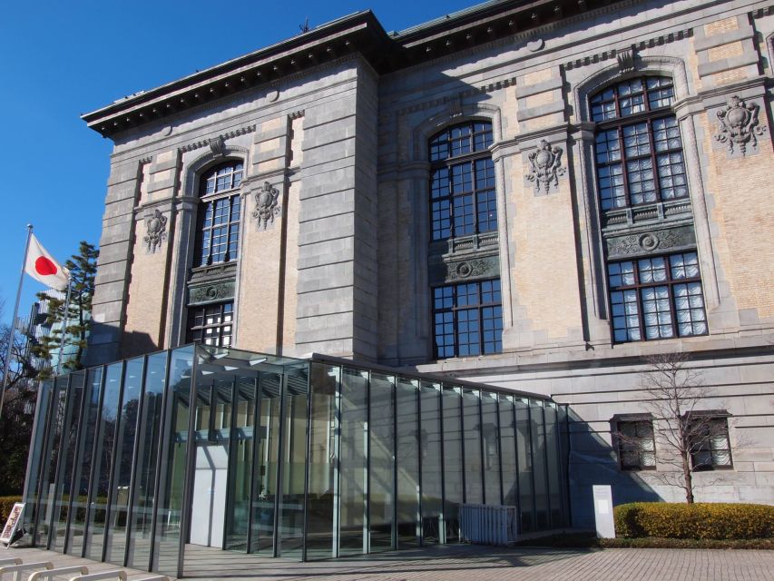 Private Ueno Park Architecture Tour - Historical Insights