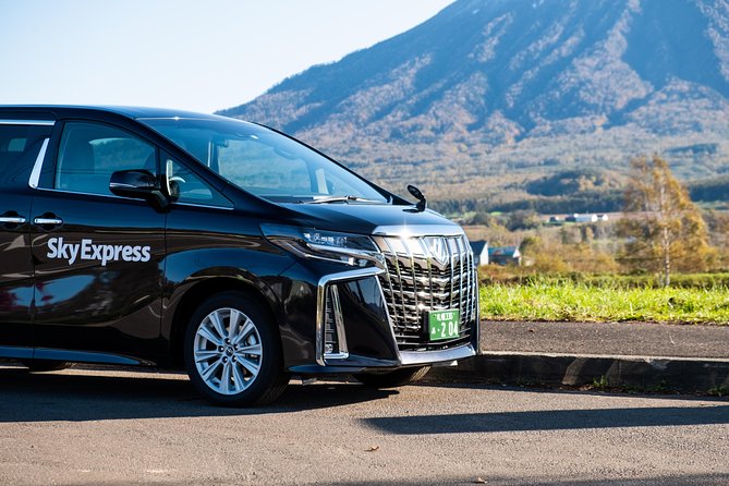 SkyExpress Private Transfer: New Chitose Airport to Sapporo (3 Passengers) - Luggage Allowance