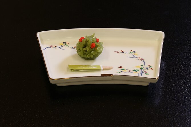 Tea Tasting & Japanese Sweets-Making Experience - Indulge in Tea and Sweets