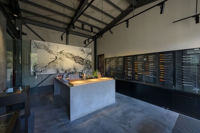 Temples Silence Retreat - Speaking Monk Guided Tour - Accommodation and Facilities