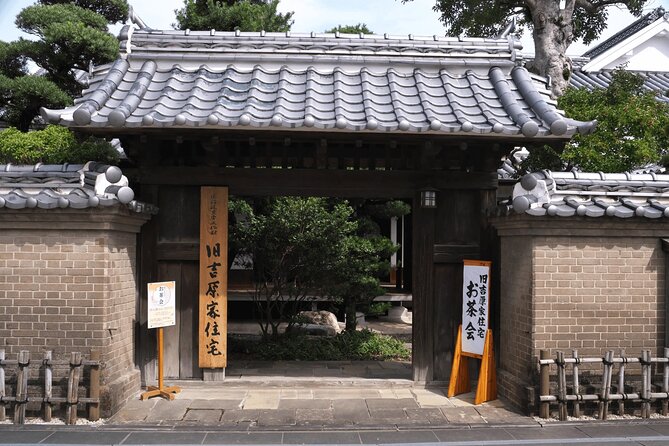 Traditional Kumiko Craftwork and Local Cuisine in Okawa - Fusion of Craft and Cuisine