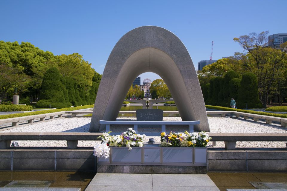 From Osaka or Kyoto: Hiroshima and Miyajima Train & Bus Tour - Customer Reviews