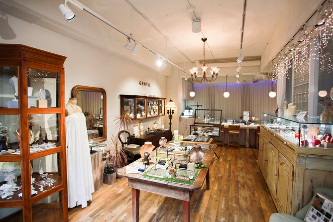 Handmade Experience of a Ring Completed in About 60 Minutes - Inclusions in the Experience