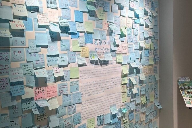 Hiroshima/A-bombed Tram No.653 Entry ＆Peace Memorial Park VR Tour - Sunset Walking Tour at Peace Park