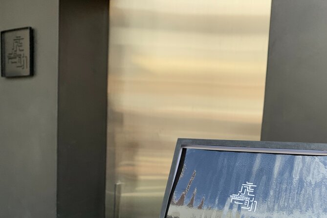 Kumamoto Castle Town Walking Tour With Local Guide - Coffee and Tea Break