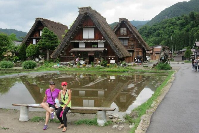 Shirakawago Day Trip: Government Licensed Guide & Vehicle From Takayama - Booking Instructions