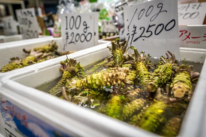 Special Access at Toyosu Fish Market With Hotel Pick up - Hotel Pick up