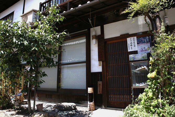 Special Ikebana Experience Guided by an Ikebana Master, Mrs. Inao - Additional Information