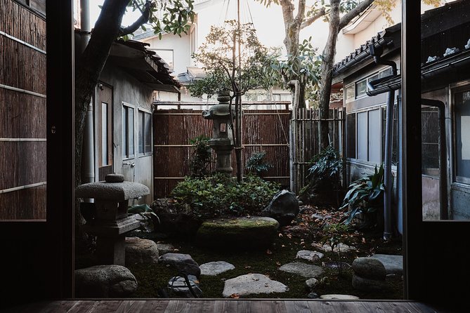 Sushi-Making Experience! IN KANAZAWA - Mini-Tea Ceremony to End the Experience