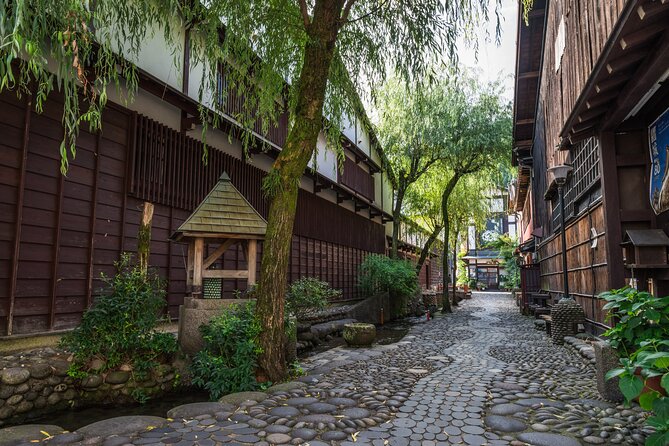 Gujo Hachiman All Must-Sees Full Day Private Tour With Government-Licensed Guide - Common questions