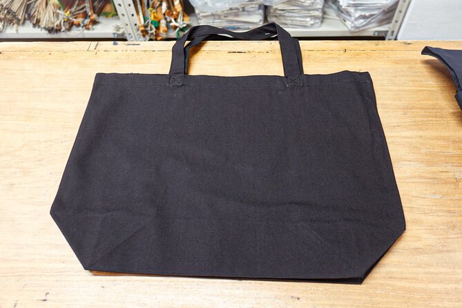 Licensed Guide Tokyo Traditional Dyeing Experience Tour - Meeting and Pickup Details