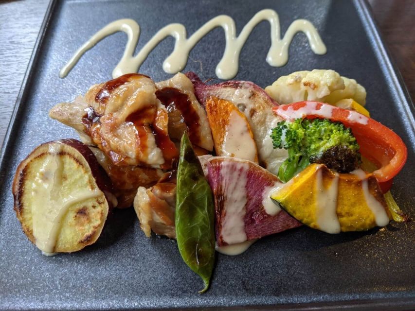 Nagano: Snow Monkeys, Zenkoji Temple & Sake Day Trip - Sake Tasting: Discover the Flavors of Nagano