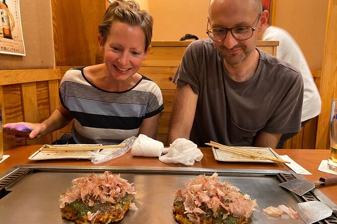 Osaka Street Food Guided Evening Walking Tour - Alcoholic Beverages and Okonomiyaki