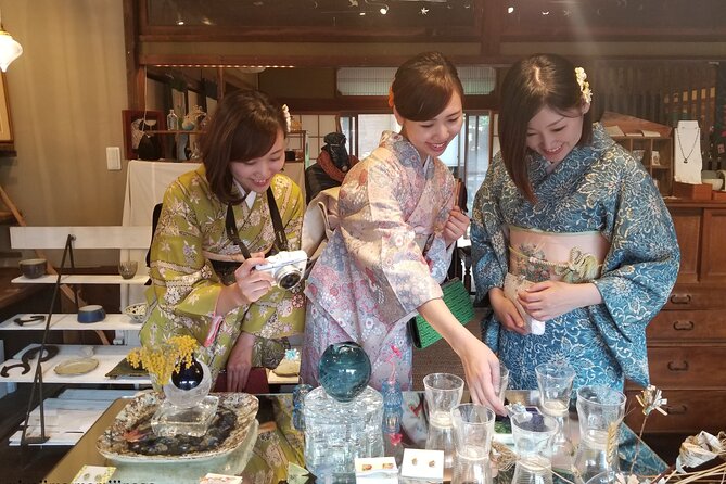 1 Day Tour in Miyajima With Kimono and Saijo From Hiroshima - The Sum Up